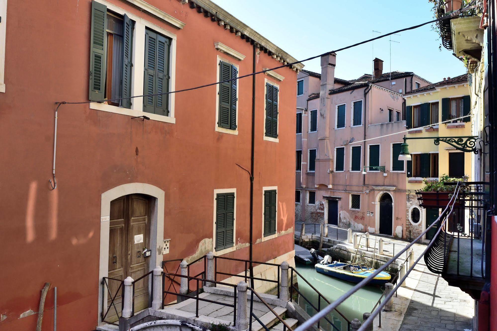 Venice Life Экстерьер фото